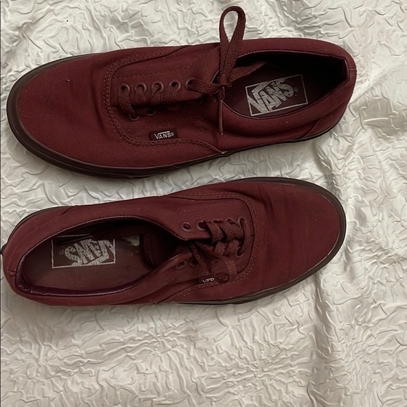 Vans - Picture 2 of 3